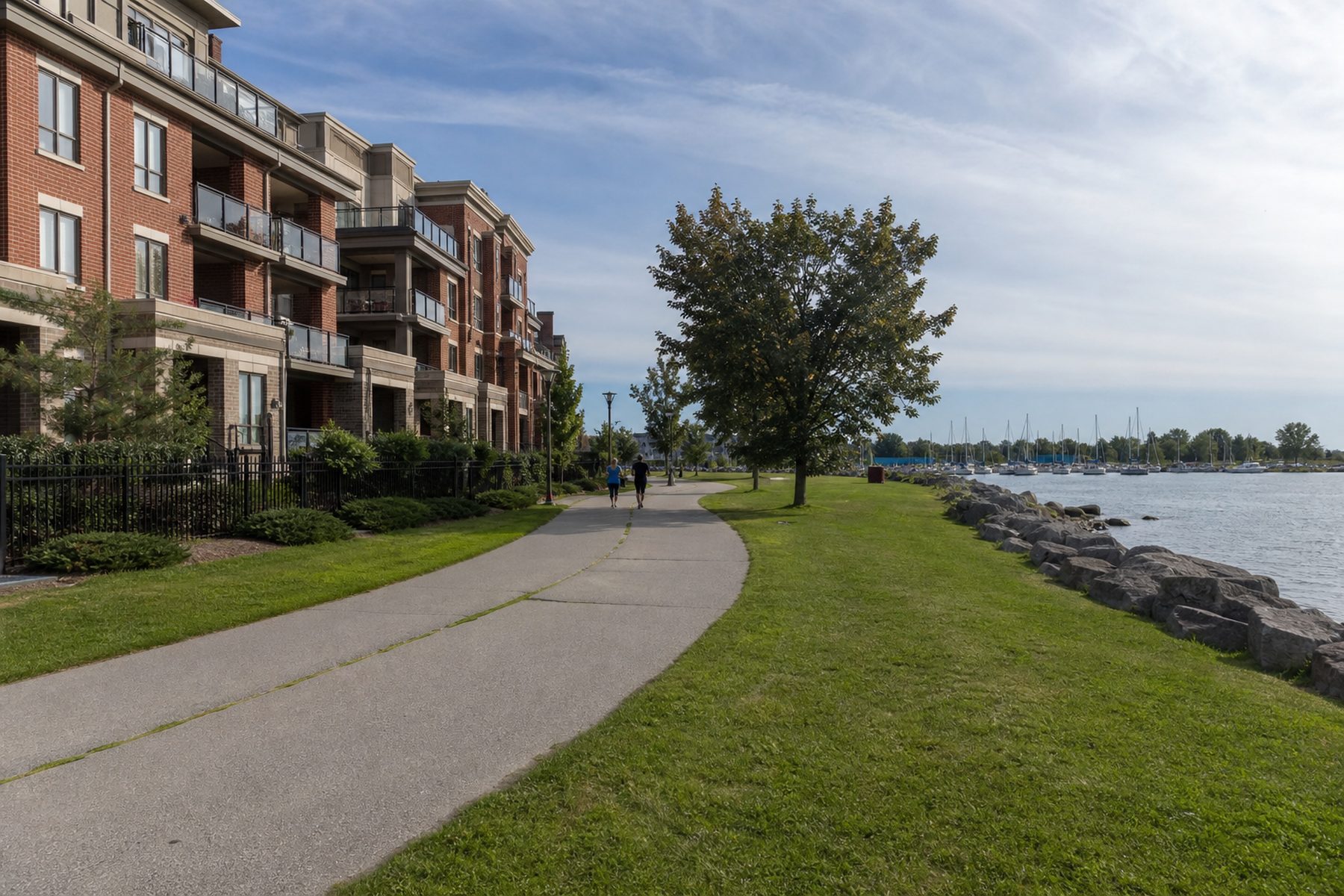 Waterfront townhomes by Frenchman's Bay in Pickering