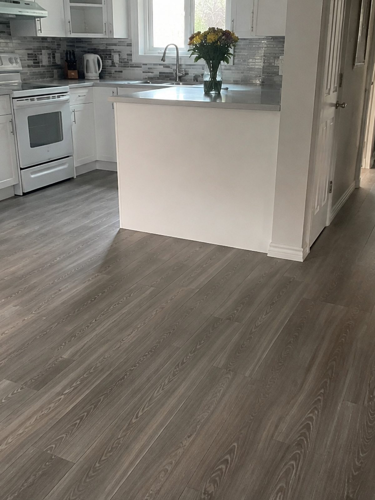 Kitchen hall laminate