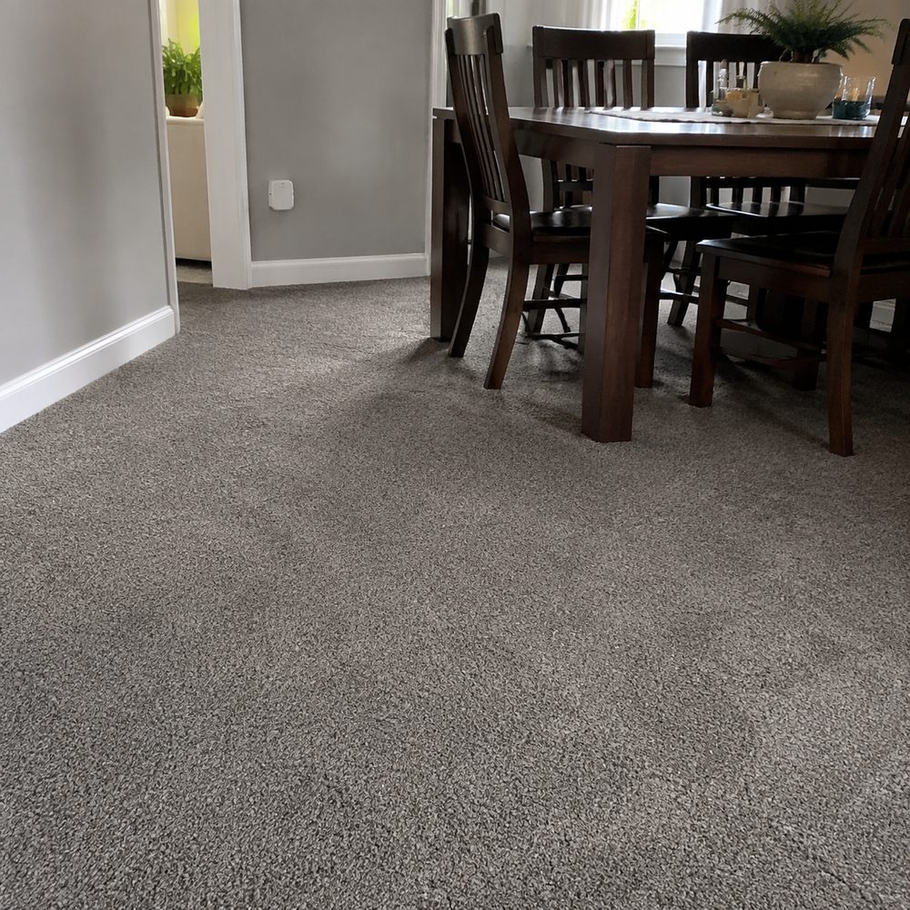 Open-plan living dining carpet