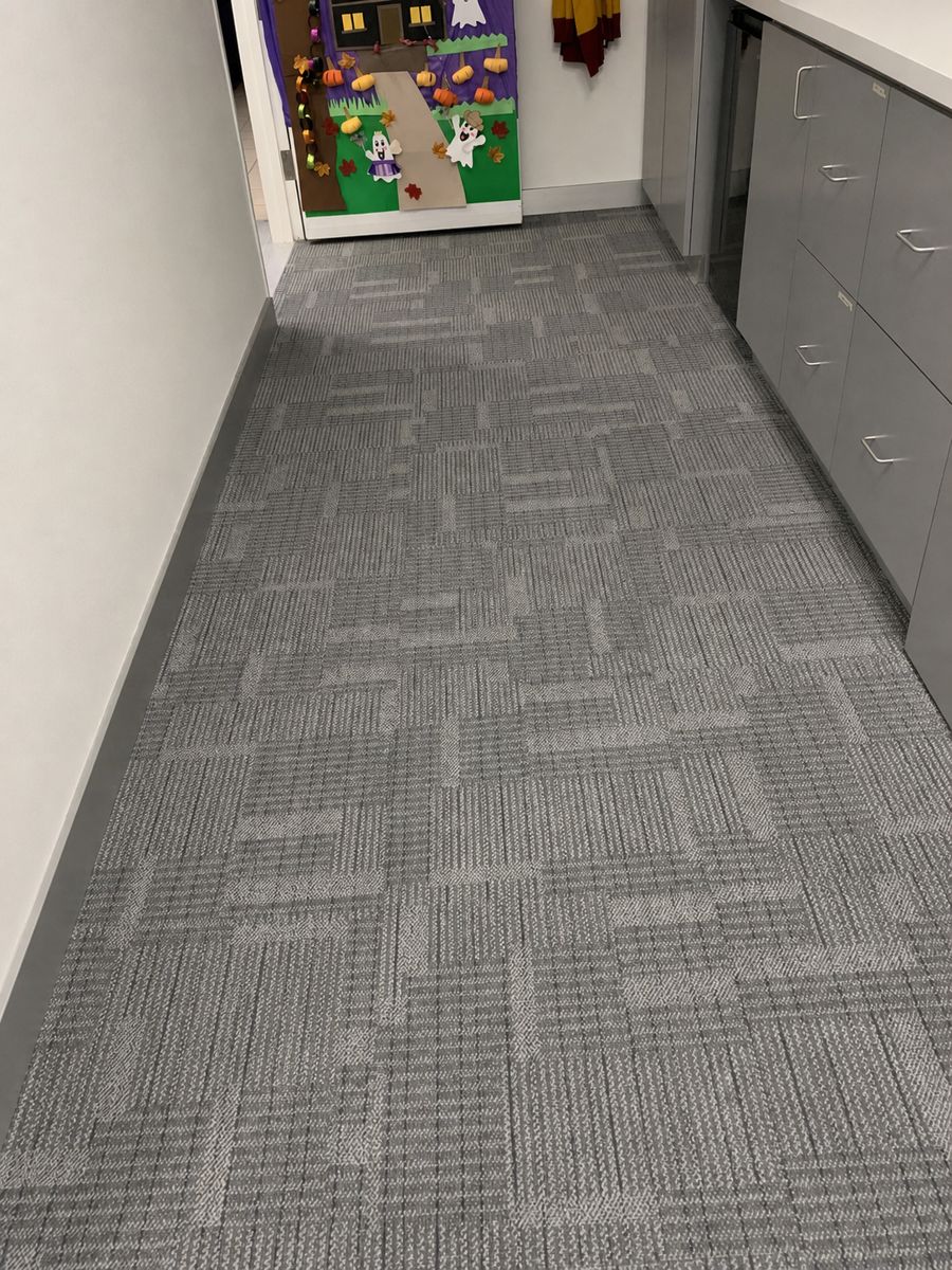 Corridor in plank tile